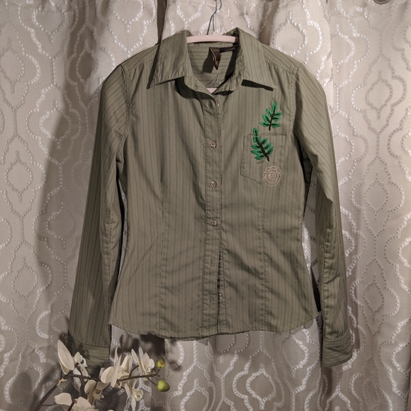 Element embroidered button down - Picture 5 of 5